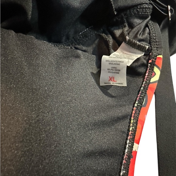 Chic Black and Red Swim Dress NWOT - Picture 6 of 9